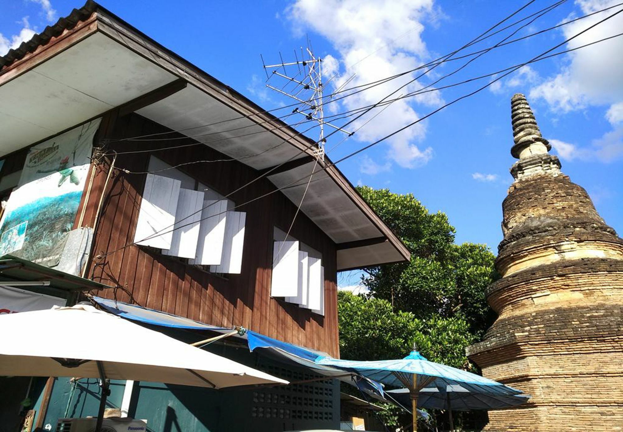 Tiger House Hostel (Adults Only) Chiang Mai Exterior foto